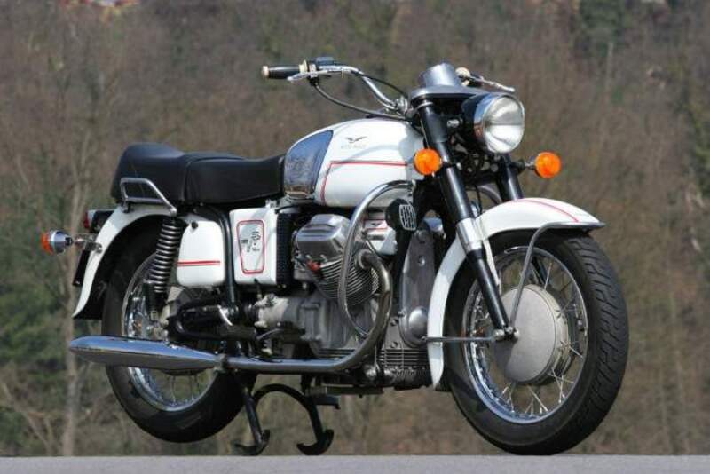 Moto Guzzi V7 700, 1967