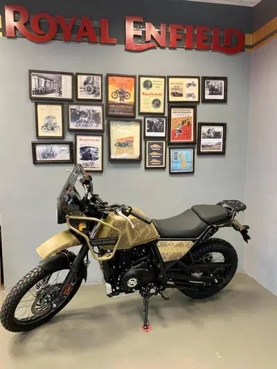 Royal Enfield Himalayan 411 (2021 - 24) nuova