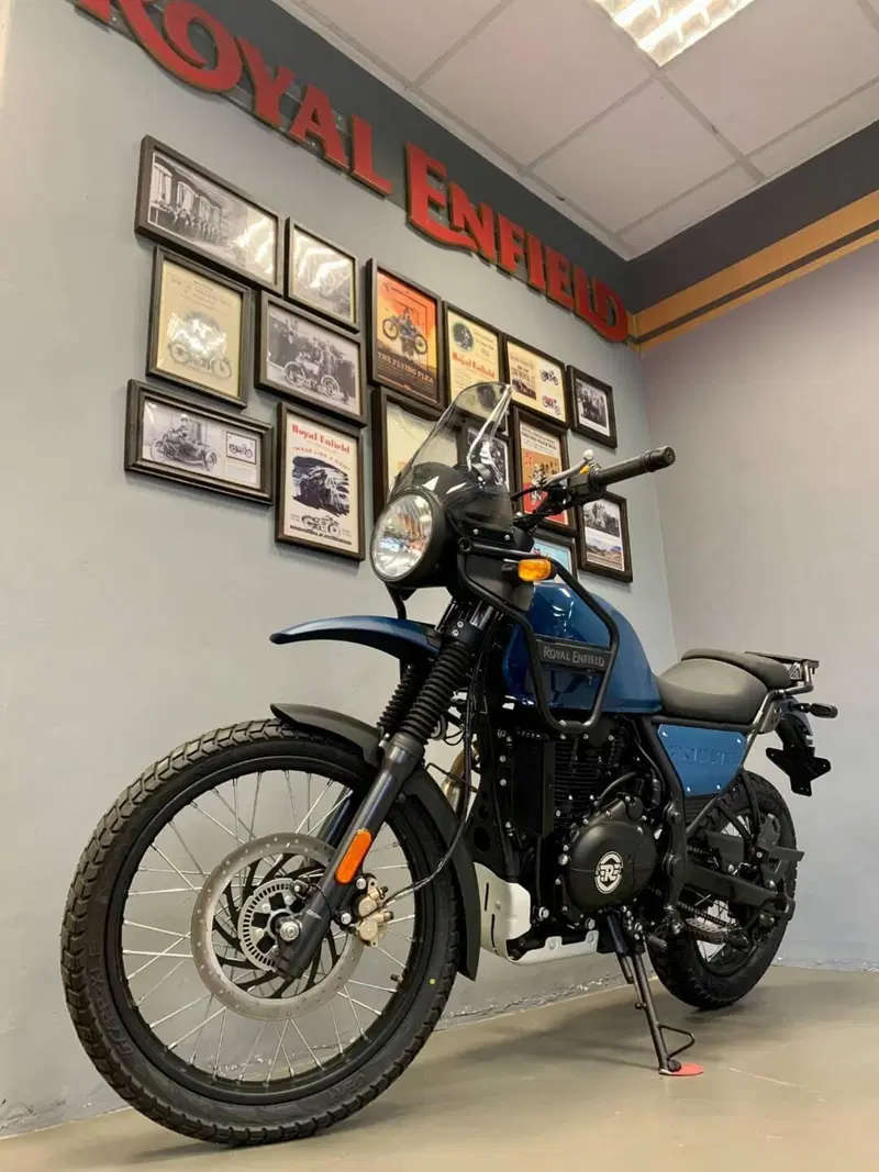 Royal Enfield Himalayan 411 (2021 - 24) (2)