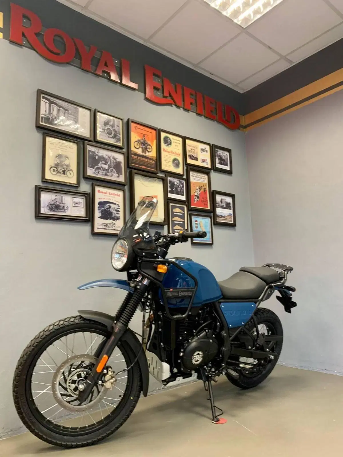 Royal Enfield Himalayan 411 (2021 - 24) (4)