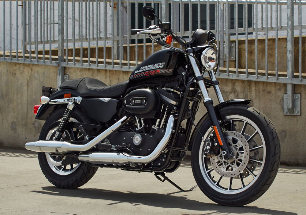 Harley-Davidson 883 R (2008 - 16) - XL 883R (2)