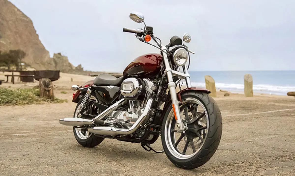 Harley-Davidson Sportster 883 SuperLow (2010 - 16) - XL 883L (3)
