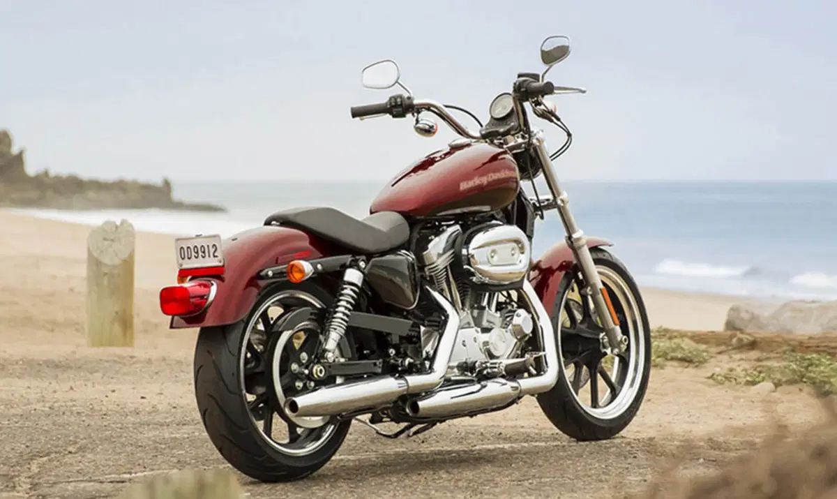 Harley-Davidson Sportster 883 SuperLow (2010 - 16) - XL 883L (4)