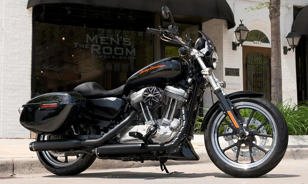 Harley-Davidson Sportster 883 SuperLow (2010 - 16) - XL 883L (5)