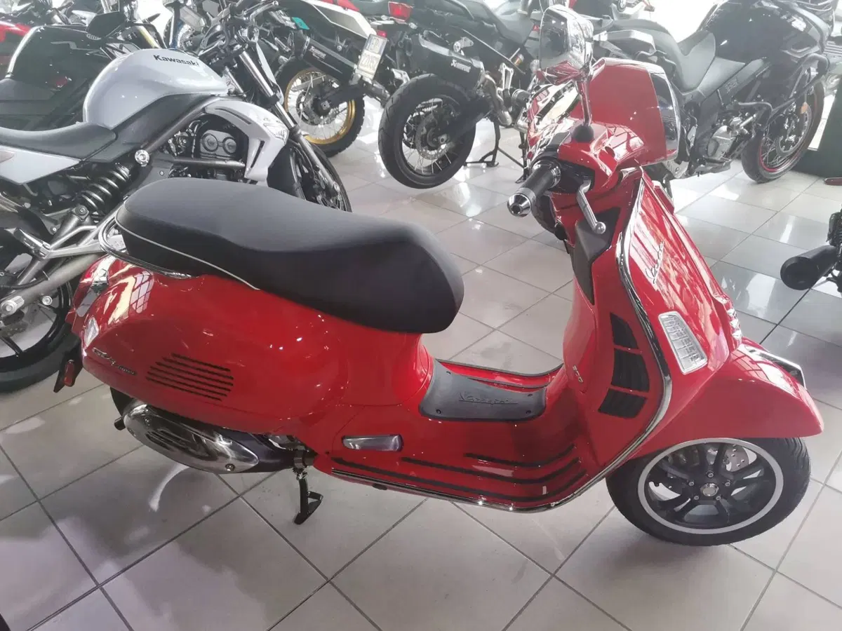 Vespa GTS 310 Super (2025 - 26) (8)