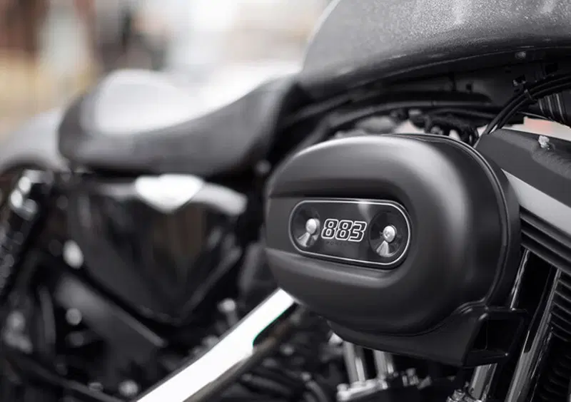 Harley-Davidson Sportster 883 Iron (2012 - 14) - XL 883N (8)