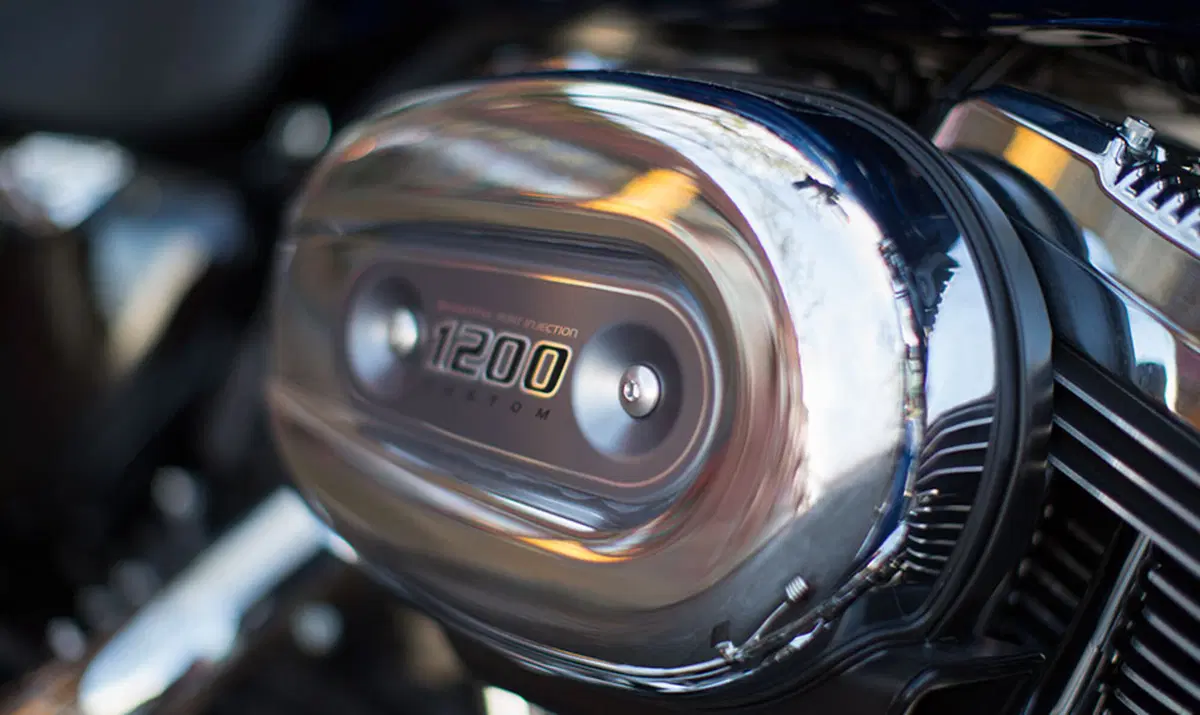 Harley-Davidson Sportster 1200 Custom ABS (2014 - 16) - XL 1200C (9)