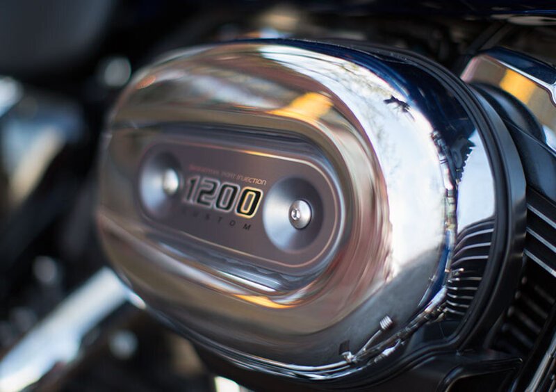 Harley-Davidson Sportster 1200 Custom ABS (2014 - 16) - XL 1200C (9)