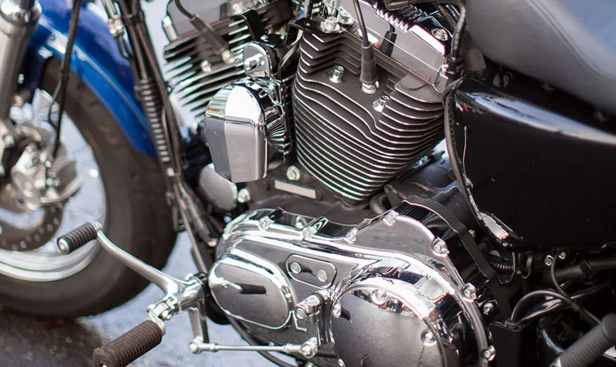Harley-Davidson Sportster 1200 Custom ABS (2014 - 16) - XL 1200C (11)