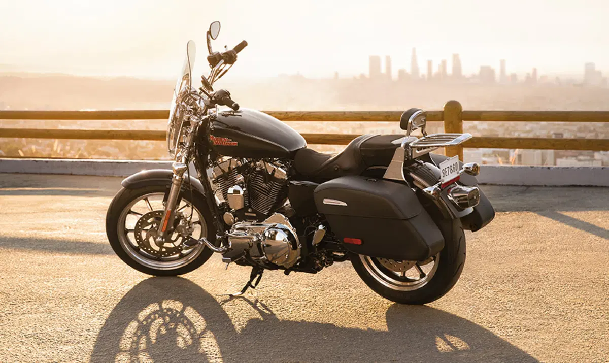 Harley-Davidson Sportster 1200 SuperLow (2014 - 16) - XL 1200T (2)