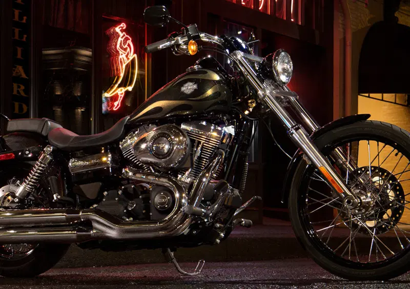 Harley-Davidson Dyna 1690 Wide Glide (2010 - 17) - FXDWG