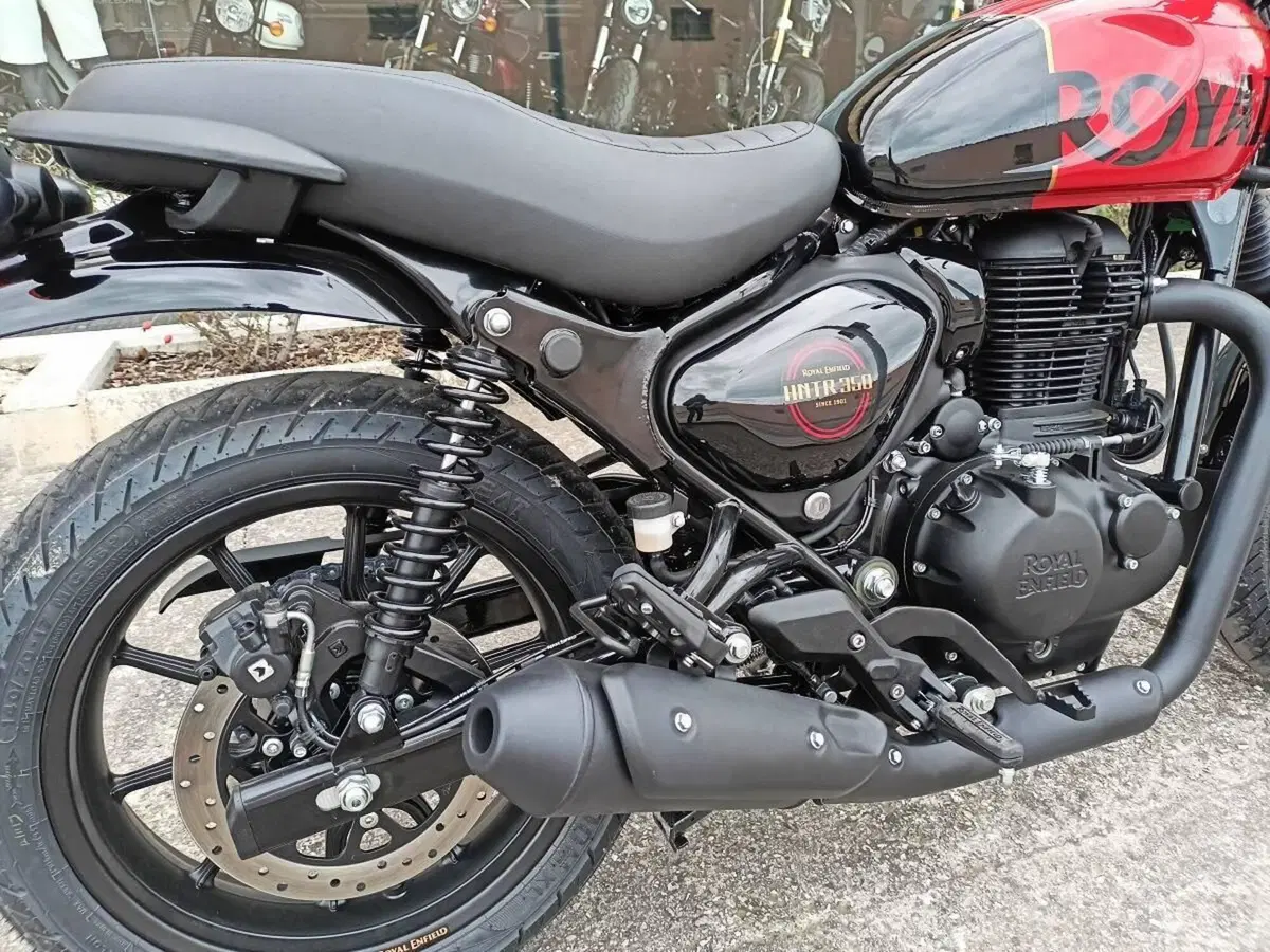 Royal Enfield HNTR 350 (2022 - 26) (5)