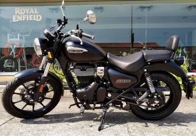 Royal Enfield Meteor 350 (2021 - 26) nuova