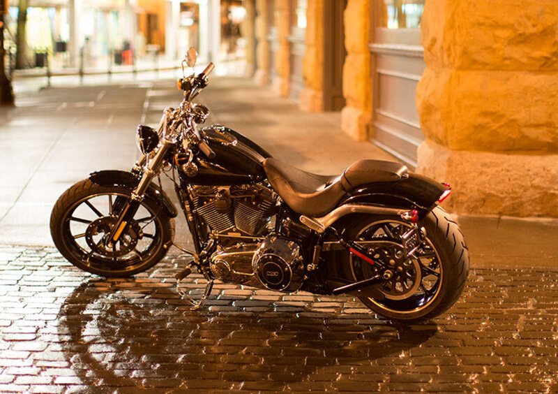 Harley-Davidson 1690 Breakout (2013 - 17) - FXSB, prezzo e scheda tecnica -  Moto.it