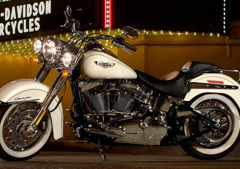 Harley-Davidson Softail 1690 Deluxe ABS (2011 - 16) - FLSTN
