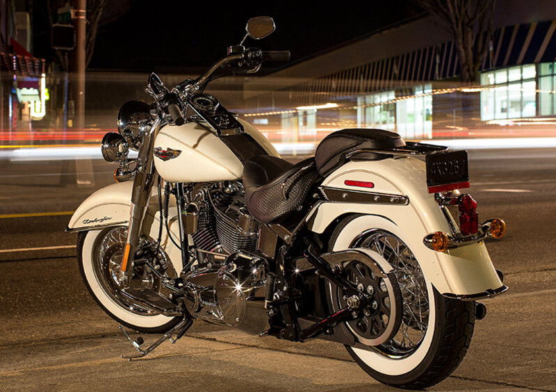 Harley-Davidson Softail 1690 Deluxe ABS (2011 - 16) - FLSTN (3)