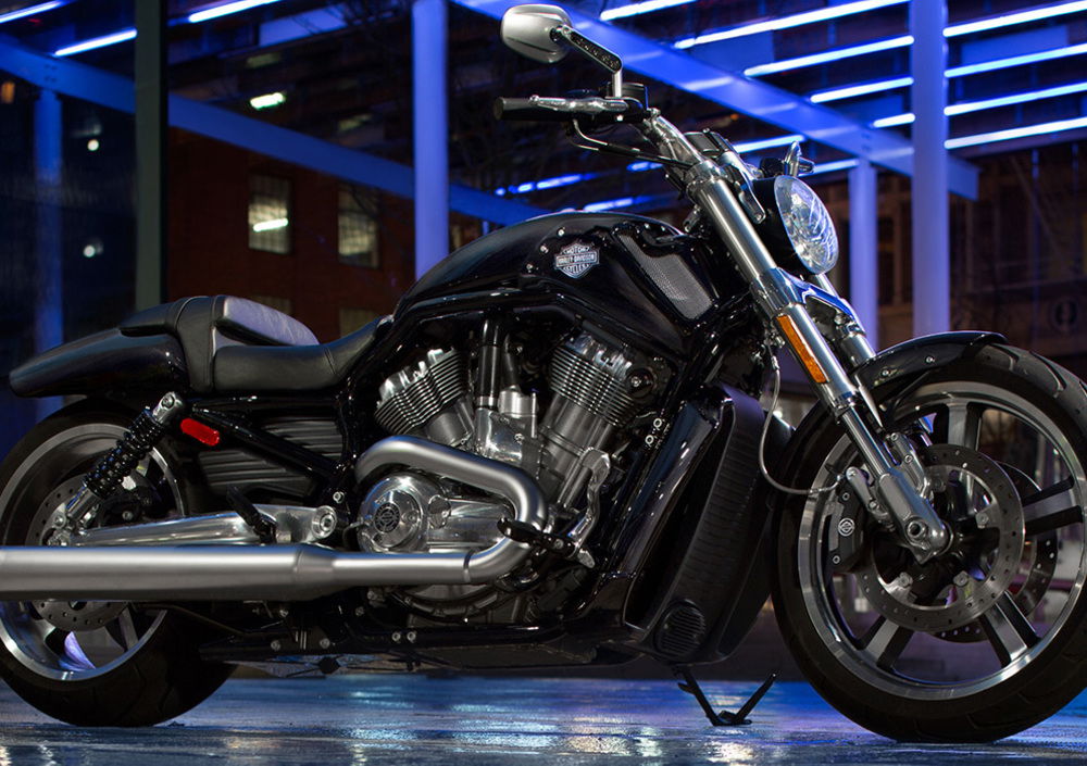 Harley-Davidson 1250 V-Rod Muscle (2009 - 17) - VRSCF