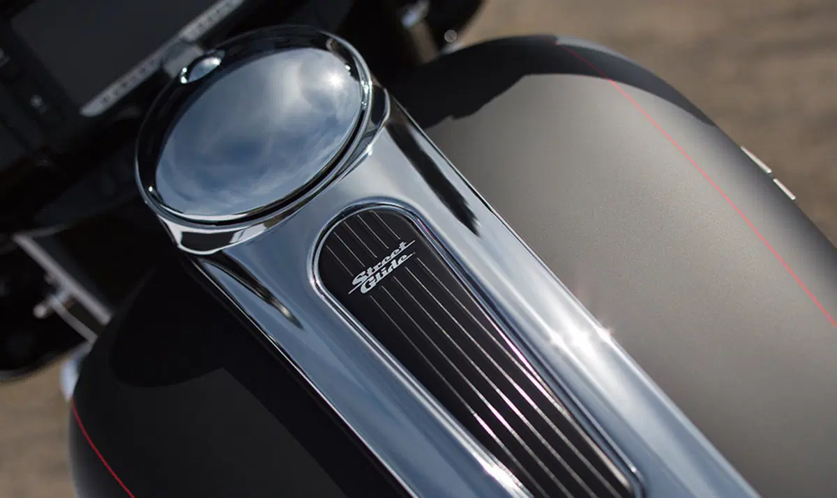 Harley-Davidson Touring 1690 Street Glide Special (2014 - 16) - FLHX (6)