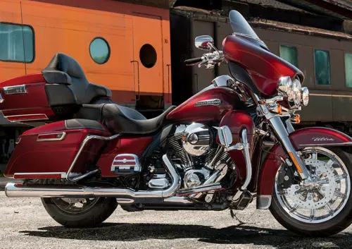 Harley-Davidson 1690 Electra Glide Ultra Classic (2014 - 16) - FLHTCU