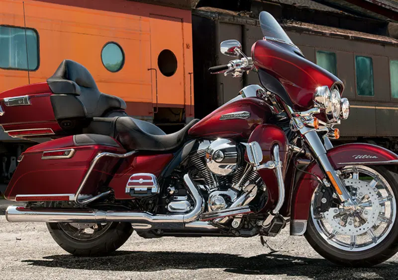 Harley-Davidson Touring 1690 Electra Glide Ultra Classic (2014 - 16) - FLHTCU