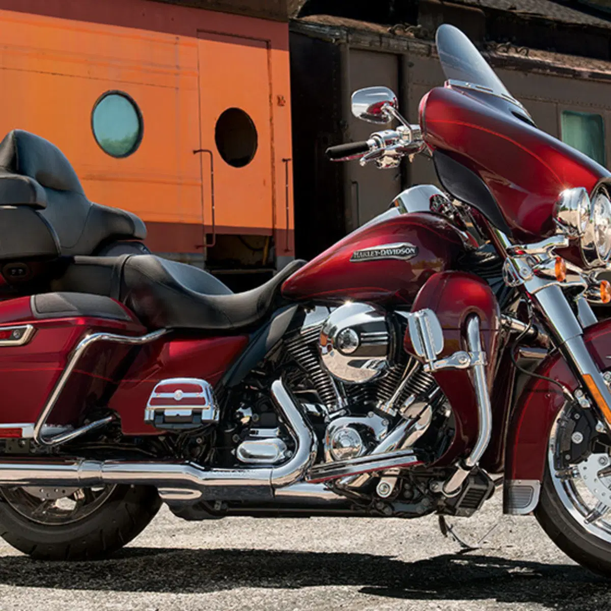 Harley-Davidson 1690 Electra Glide Ultra Classic (2014 - 16) - FLHTCU