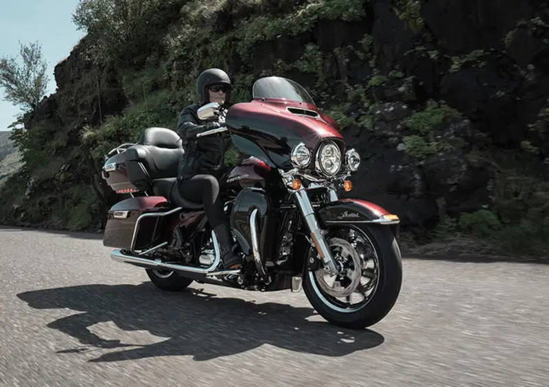 Harley-Davidson Touring 1690 Electra Glide Ultra Limited (2014 - 15) - FLHTK (3)