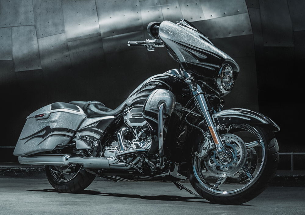 Harley-Davidson 1800 Street Glide (2014 - 15) - FLHXSE (5)