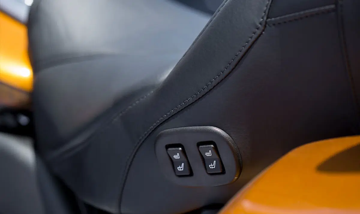 Harley-Davidson CVO - Custom Vehicle Operations 1800 Ultra Limited (2014 - 16) (9)