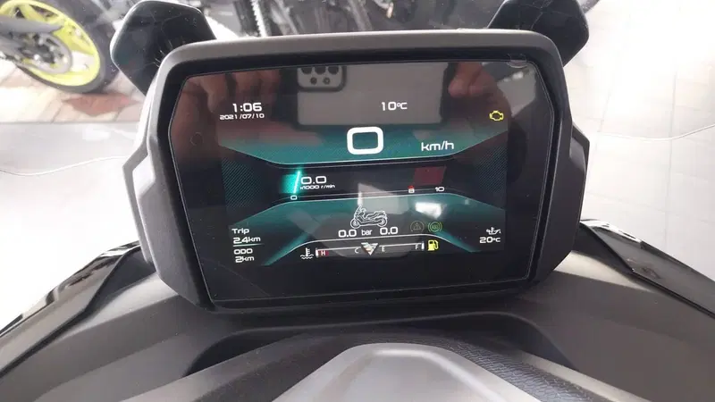 Voge Sfida SR4 (2022 - 24) (4)