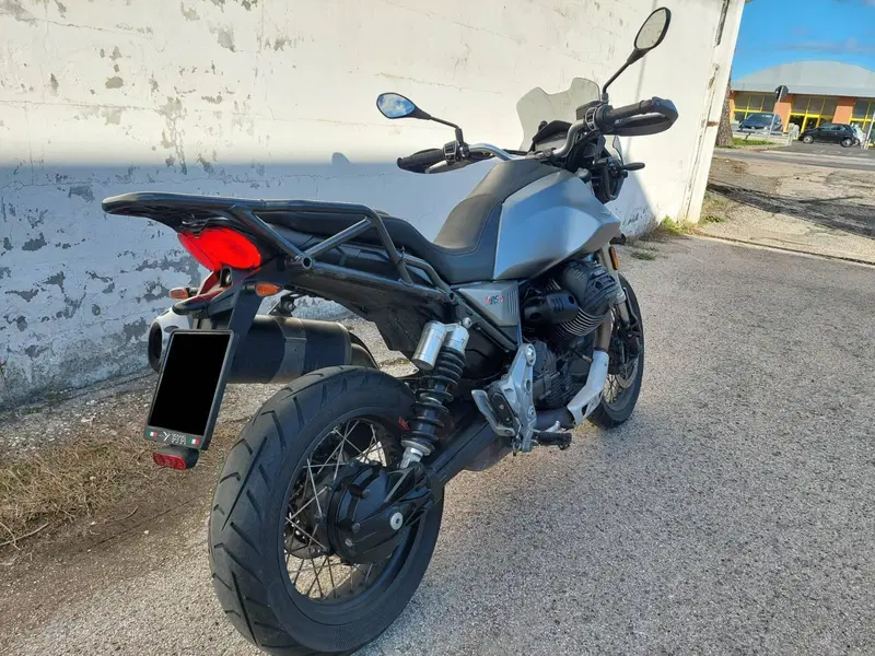 Moto Guzzi V85 TT (2019 - 20) (5)
