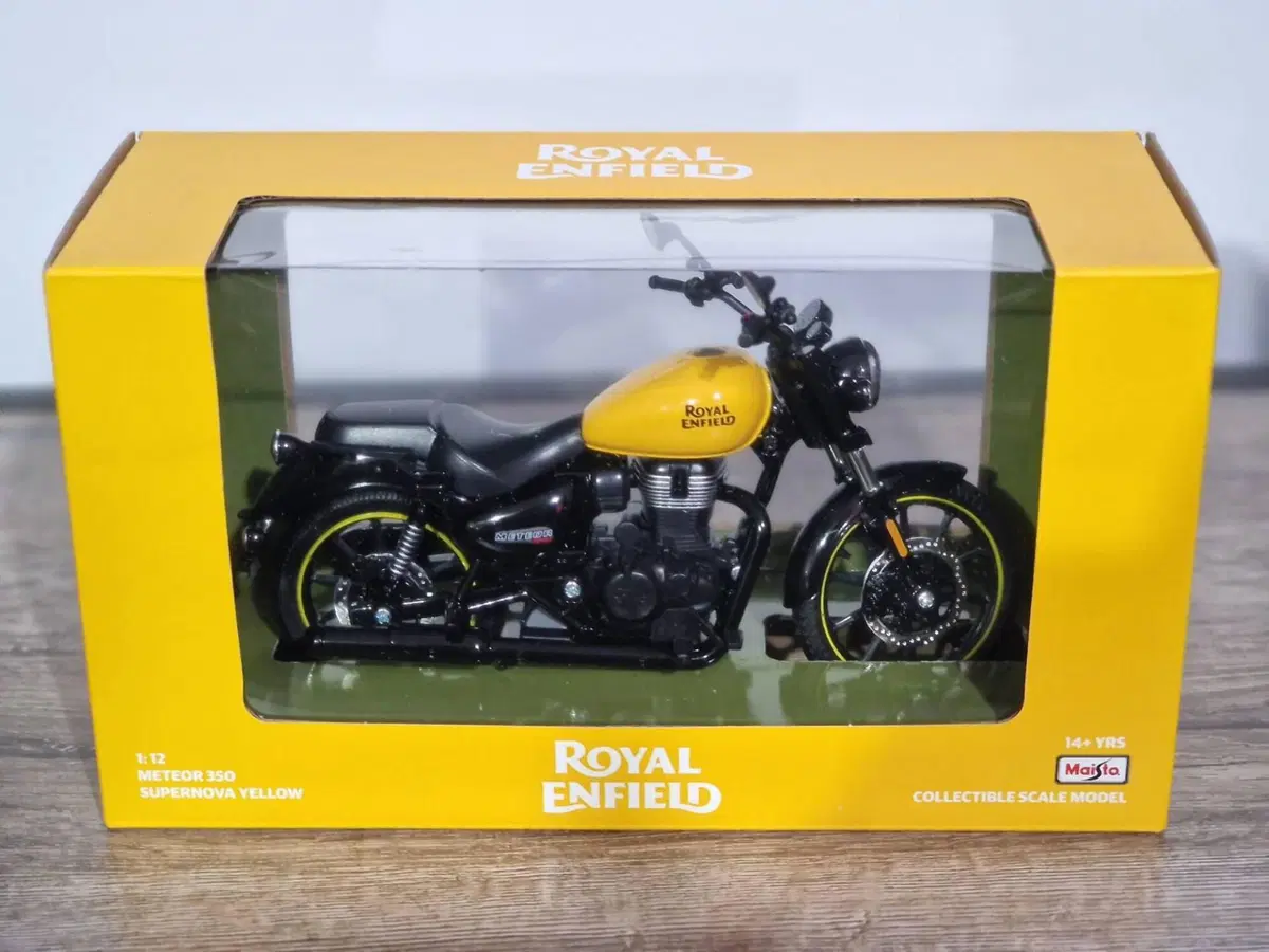 Modellino Meteor 350 Supernova Yellow Royal Enfield
