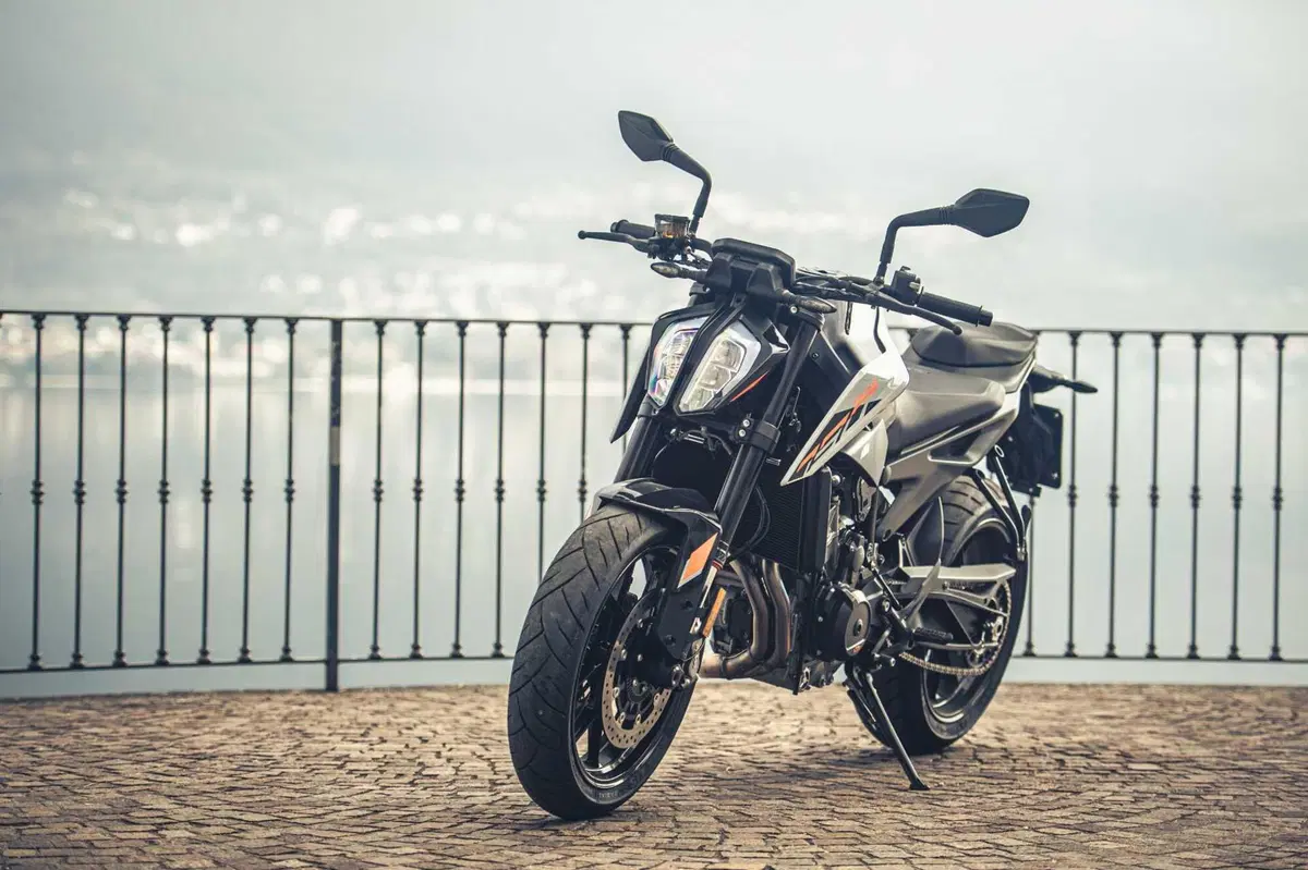 KTM 790 Duke 2023 TEST: torna e costa meno di 9.000 euro! Pro e contro dalla nostra prova (23)