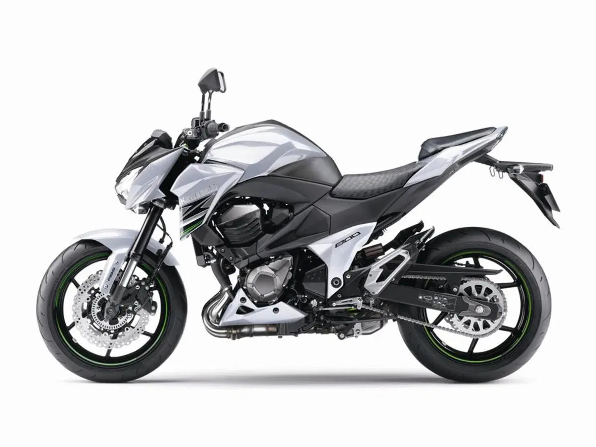 Kawasaki Z 800 Z 800 ABS (2012 - 16) (7)