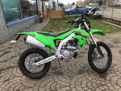 Kawasaki KX 250 X (2023 - 24) usata