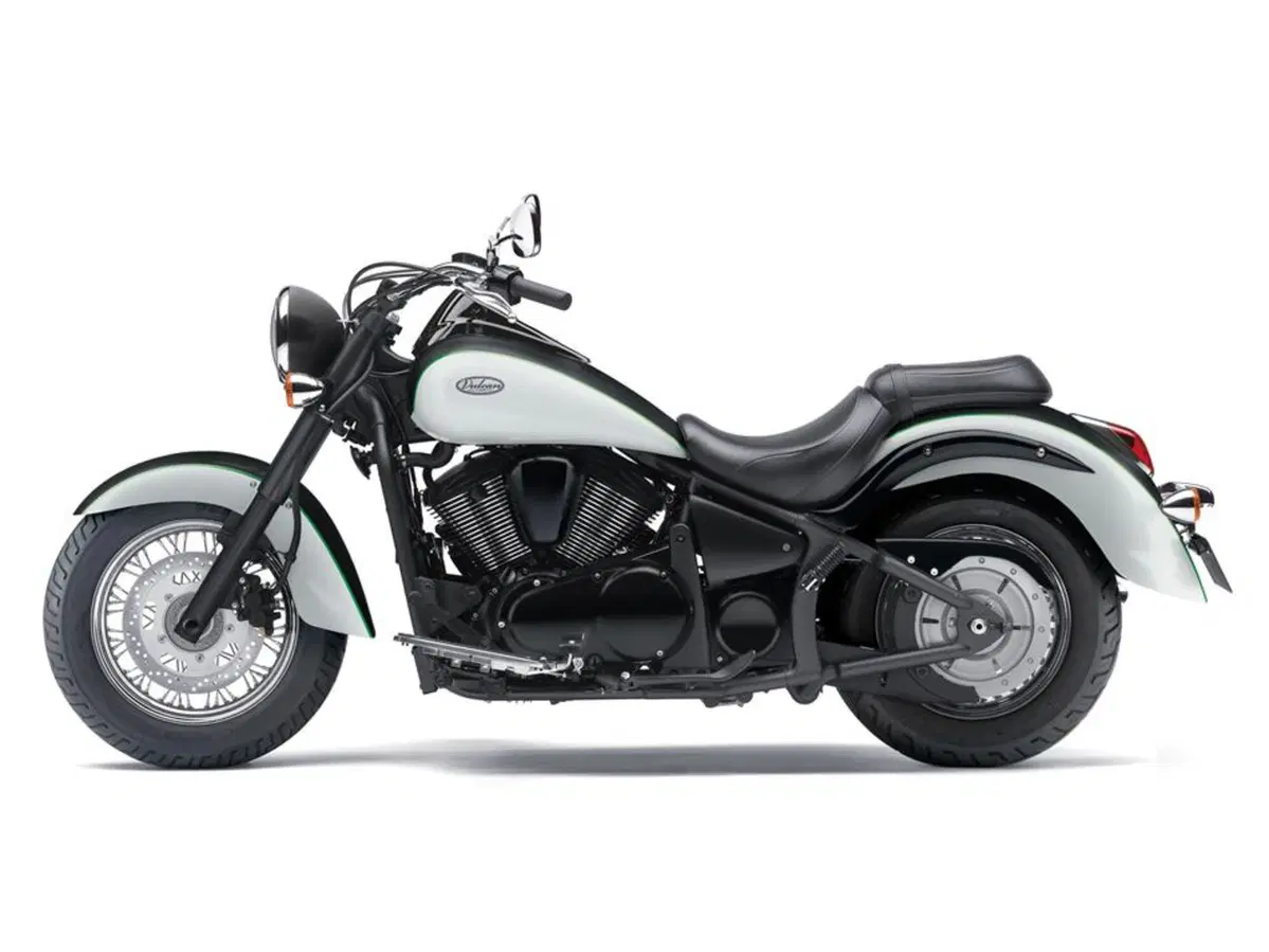 Kawasaki Vulcan VN 900 Vulcan VN 900 Classic SE (2011 - 16) (4)