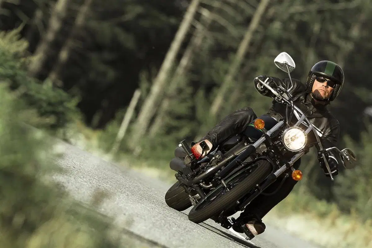 Kawasaki Vulcan VN 900 Vulcan VN 900 Custom (2011 - 16) (5)