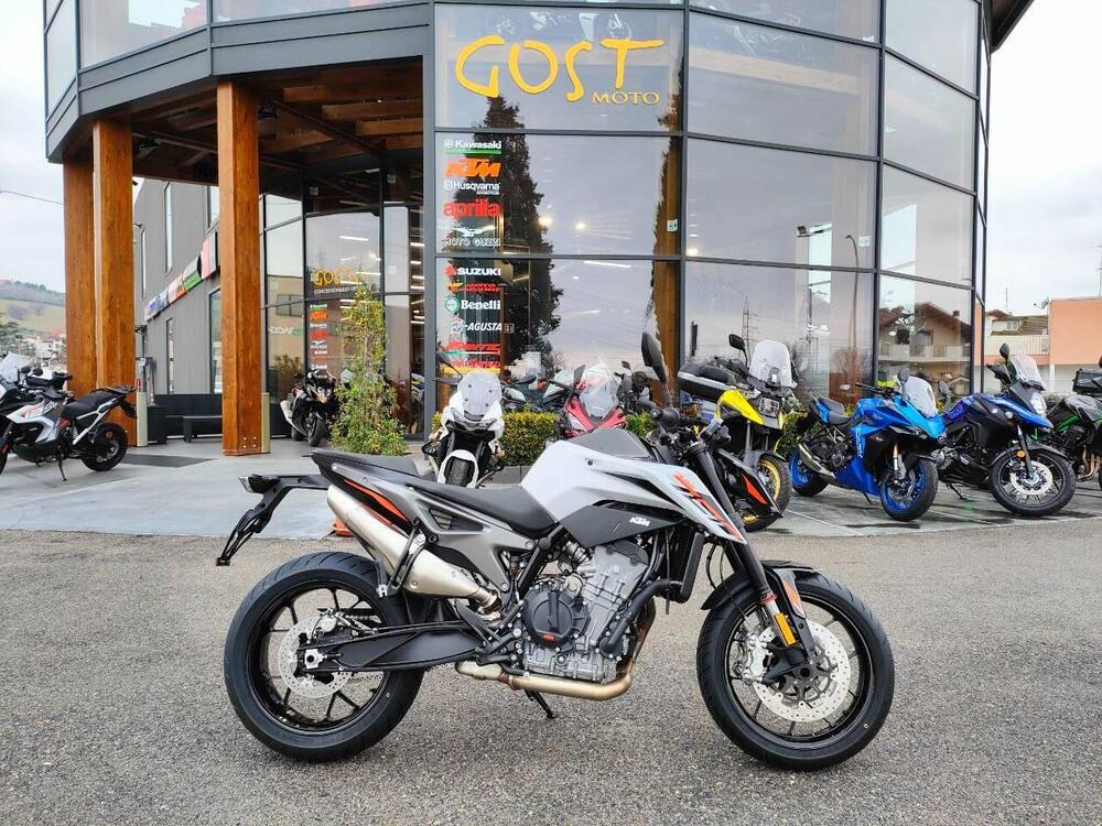 KTM 790 Duke L (2023 - 24)