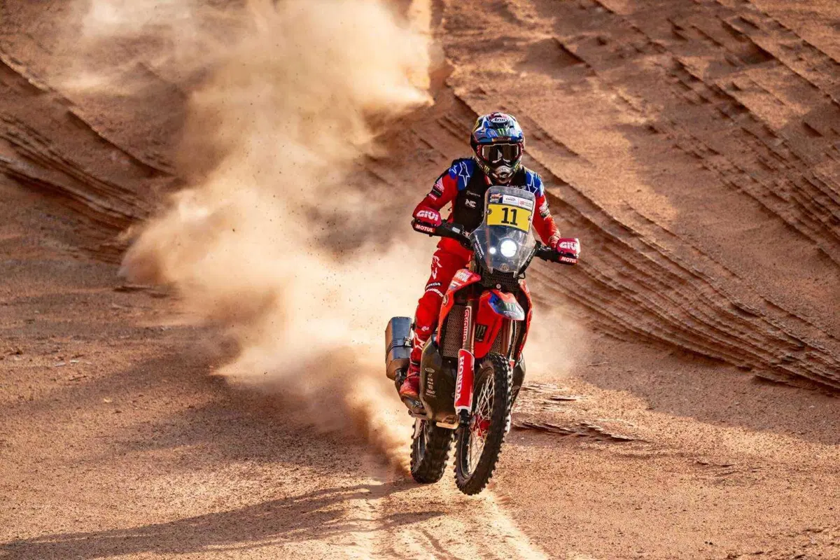 ADDC23. Tappa 2. Van Beveren al Comando, Al Attiyah in Poltrona (11)