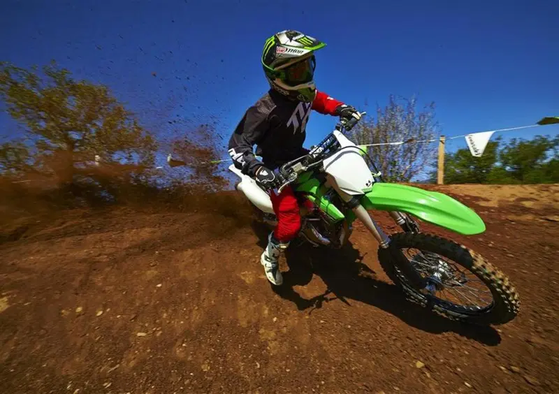 Kawasaki KX250F KX250F (2015) (10)