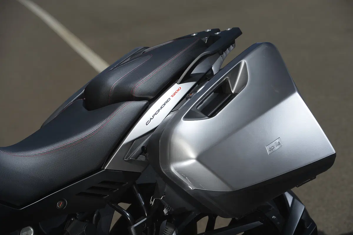 Aprilia Caponord Caponord Travel Pack ABS (2013 - 17) (20)