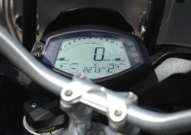 Aprilia Caponord Caponord ABS (2013 - 16) (14)