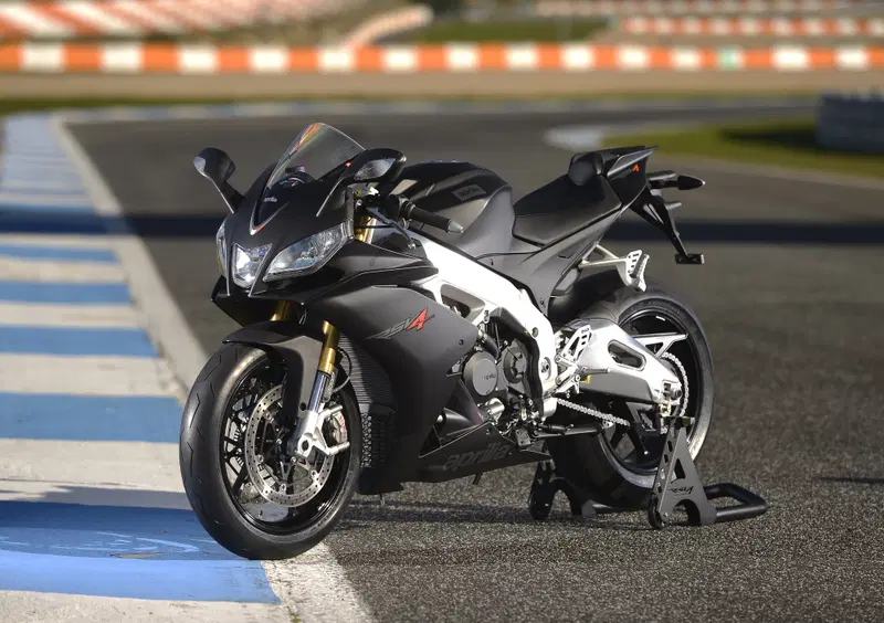 Aprilia RSV4 RSV4 RR APRC ABS (2011 - 15) (26)