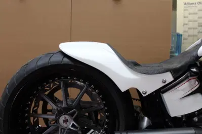 Parafango posteriore NLC Type E per Softail dal 20 