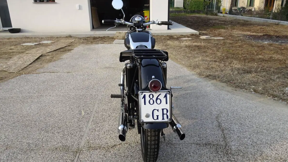 Benelli 500 Quattro-LS (4)