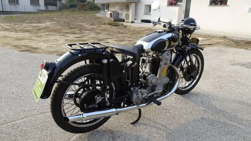 Benelli 500 Quattro-LS (11)