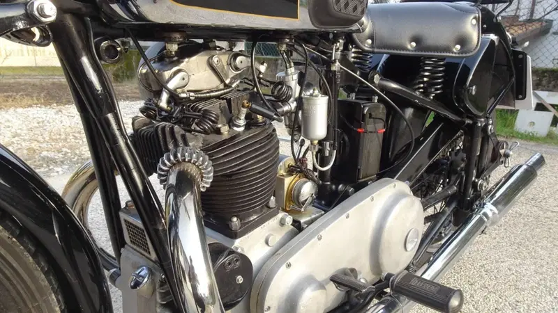 Benelli 500 Quattro-LS (18)