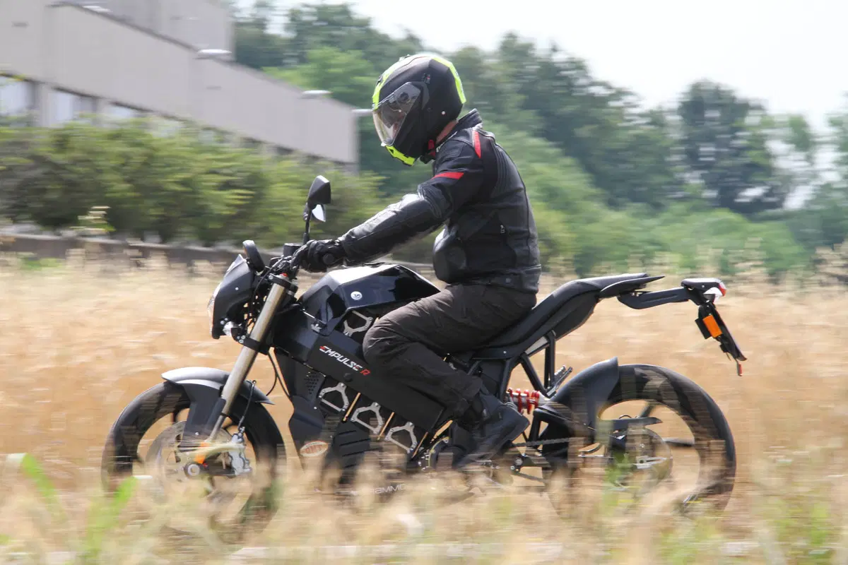 Brammo Empulse R (5)