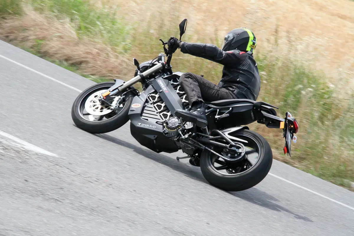 Brammo Empulse R (7)