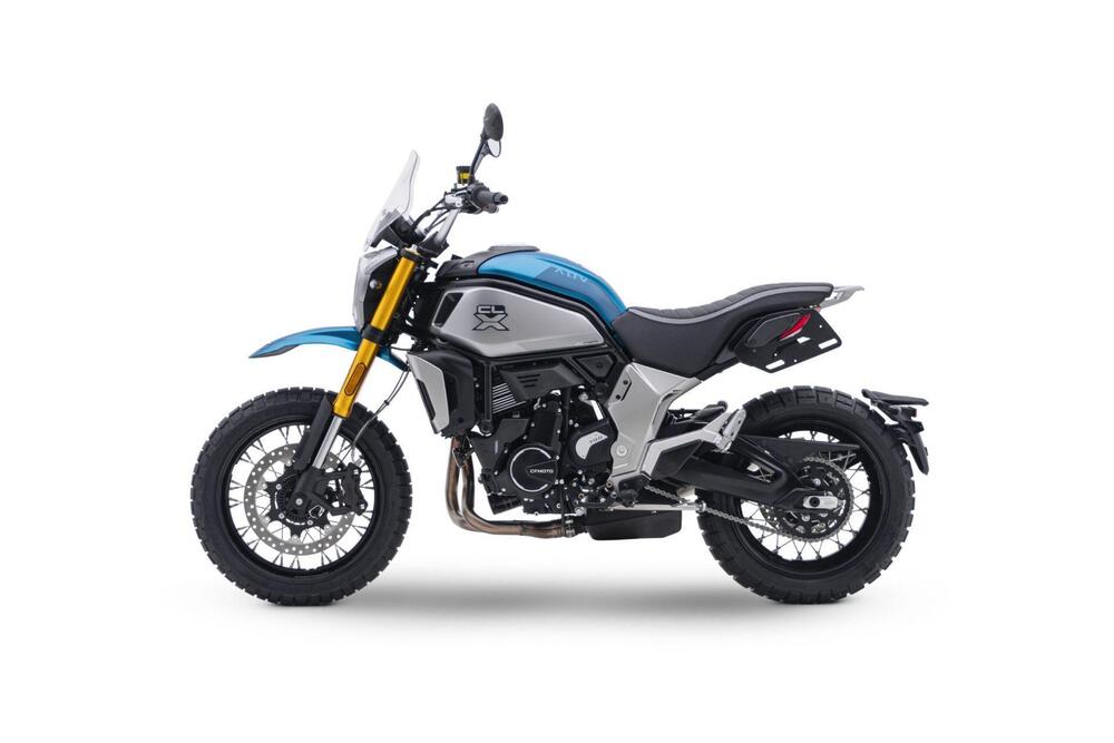 CFMOTO 700CL-X Adventure (2023 - 24) (3)