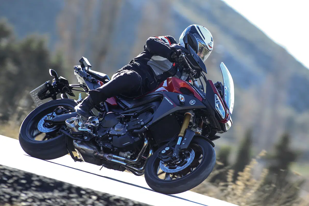 Yamaha MT-09 Tracer (3)